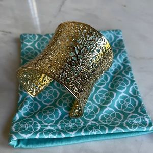EUC Kendra Scott Ainsley Cuff Bracelet